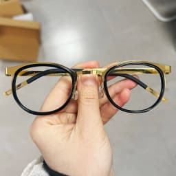Denmark Ultralight Retro Round Glasses Frame Men Women 9704 Fashion Screwless Eyeglasses Titanium Acetate Oculos Classic Design