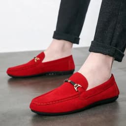 Summer Red Suede Loafers Men Shoes Slip On Soft Moccasins Breathable Flats Men's Driving Shoes Men Leather Casual Shoes Handmade