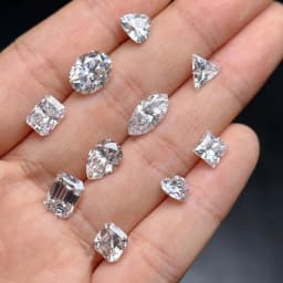 D Color Super White Moissanite Diamond Round / Oval / Pear / Radiant / Emerald / Heart / Princess / Cushion / Asscher / Triangle
