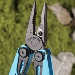 DAKOYU-Multi-functional Swiss Tool with Whistle, Outdoor Pliers, DKShadow Available In Multiple Colors, Outdoor Camping Equipmen