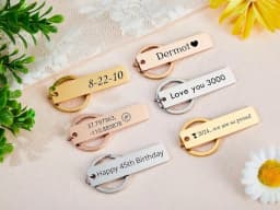 Custom Name Keychain Personalized Stainless Steel Pendant Keychains for Women Men Customized Nameplate Keyring Jewelry Gifts