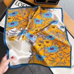 100% Silk Scarf Plum Blossom Pattern Square Scarves for Women Wrap Kerchief Mulberry Silk Bandana Fashion Luxury Headband Hijab