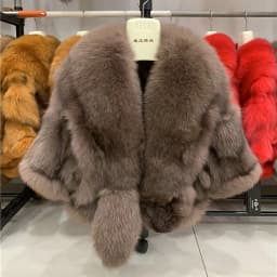 Natural Fox Fur Jacket Shawls Real Fox Fur Jacket Women Winter Natural Fur Vest Fashion Short Coat Shawl Temperament