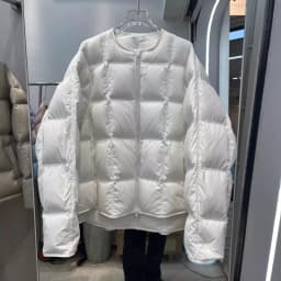 Lagabogy 2025 Autumn Winter Fluffy Light Puffer Jacket Women Baseball Collar Thicken Warm Oversized White Duck Down Short Coat