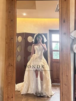 Sondr Customized Hi-Lo Chic Korean Wedding Dresses Strapless Lovely Japanese Bridal Wedding Party Dress with Long Train