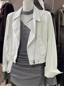 Early Spring Black Short Leather Jacket Women's Stylish Unique Hong Kong Style Zipper Loose Fit No Fur PU Material