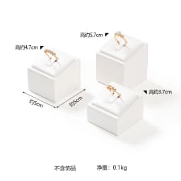 Luxurious Exhibitor Set Jewelry Display Stand White Leather Necklace Pendant Organizer Jewelry Window Counter Display Showcase