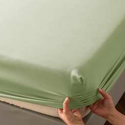 High Quality Fitted Sheet - Microfiber Soft Touch, Deep Pocket 25cm, Wrinkle Free Anti-Slip, Solid Color Twin/Full/Queen/King