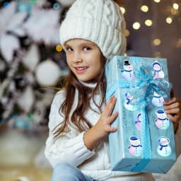 500Pcs Winter Snowman Stickers Roll Holographic Laser Stickers Xmas Cartoon Decals for Kids Envelope Journal Decor Party Supply
