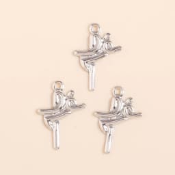 Leslie 100pcs 6x6mm Small Alloy Hearts Spacer Beads Charms Fit DIY Bracelets Necklaces Handmade Finding Jewelry Accessories