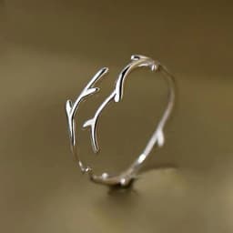 Huitan Aesthetic Flower Adjustable Finger Ring Female Brilliant Zirconia Jewelry for Engagement Ceremony Delicate Accessories