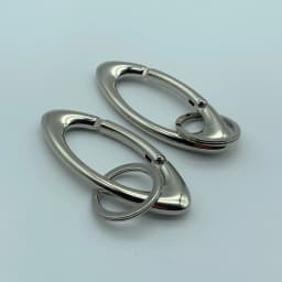1pcs Oval Shaped Metal Carabiner Keychain Multifunctional Mountaineering Car Key Ring Outdoor Backpack Waist Hanging Decor DIY