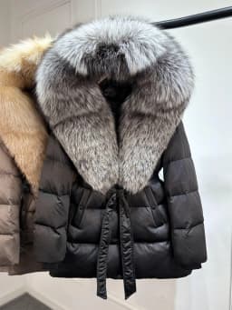 Lagabogy 2025 Top Quality Winter White Goose Down Jacket Women Coat Natural Silver Fox Fur Hooded Thick Female Waterproof Parkas