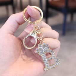 26 Initial Letter Rhinestone Keychain For Women Charm Crystal Crown Gold Plated Key Ring Bag Car Key Chains DIY Accessoreis