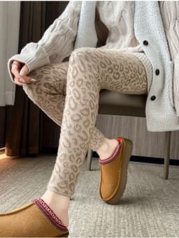 SMTHMA Winter Thick Leopard Print Mink Fleece Leggings For Women's Keeping Warm High Waisted Elastic Slimming Small Leg Pants