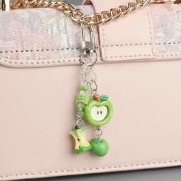 Strawberry Bag Charm Delicate Cute Key Chain 3d Pink Strawberry Key Chain Sweet Resin Key Ring For Christmas Gift Backpack