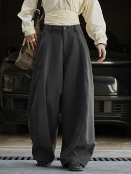 [EAM] High Waist Dark Gray Brief Pocket Long Elegant Wide Leg Pants New Trousers Women Fashion Tide Spring Autumn 2026 1DJ3191