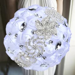 17design New White Wedding Bride Holding Flowers Artificial Bouquet Ribbon Rhinestone Pearl Bouquet Decoration Bride Groom Dance