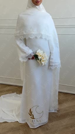 Luna Customized Long Sleeves Muslim Wedding Dresses with Lace Cape Sleeves Court Train Bridal Gown 2026 New Evening Gown