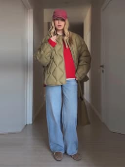 Diamond‑Quilted Short Puffer Jackets Women's Full Sleeves Round Neck Padded Coats 2026 New Ladies Winter Office Solid Outwear