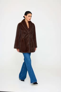 Laur 2026 Shawl Collar Faux Fur Coat Drawstring Waist Mid Length Warm Winter Ladies Plush Fluffy Outerwear