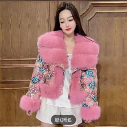 Outcoat The New Fur Cotton-padded Jacket Features Heavy Sequins Outerwear Sweet Faux Leather and A Stylish Thickened Fur Coat