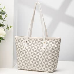 Large Capacity Shoulder Bag Women's PU Leather Handbag for Commuting and Casual Use Versatile Tote Bag