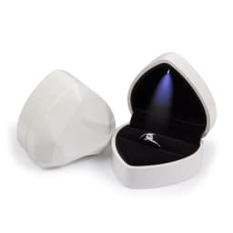 Luxury Heart-Shaped LED Light Wedding Ring Box With Display Storage Jewelry Decoration Box Ring Pendant Bag Birthday Gift