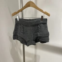 New autumn and winter collection retro knitted woolen shorts slimming and form-fitting casual shorts for women to wear outside