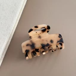 Hair Clip Light Luxury Shark Clip High-end Feeling Hair Accessories Girl Woman Small Grab Clip Side Hair Clip