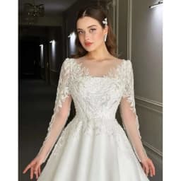 Customized Exquisite Lace Long Sleeves Wedding Dresses A-line Appliqued Sequins Layer Tulle Court Gown Custom Made Plus Size