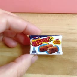 1/12 Scale Miniature Hostes,s Cakes Dollhouse Food Mini Cakes Mini Dollhouse Groceries Mini Doll Food Diorama and Snack Cake