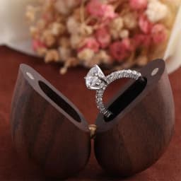 Elegant Heart Shaped Wooden Ring Box Single Slot Durable Jewelry Organizer Box Reusable Portable Proposal Ring Case Engagement