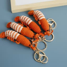 1Pc Cute Shrimp Charm Bag Pendant Cartoon Mini Hand Knitted Keyring Lovely Pendant Couple Keychain Bag Accessories