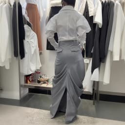 [EWQ] Elegant High Waist A-line All-match Clothing Minimalist Office Women's Fold Skirt Bottom Slit Design Skirts 2025 Autumn