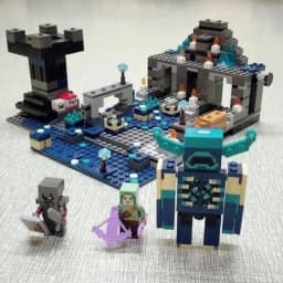 MOC Black Warden Sword Outpost Children's Building Block Model Toy Birthday Gift