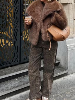 Solid Brown Fluffy Fur Jacket Women's Casual Lapel Loose Long Sleeves Thicken Warm Short Coat 2025 Winter New Lady Commute Wear