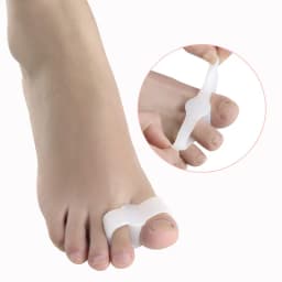 1/2/3/4Pairs Gel Toe Separator Toe Protector to Correct Bunions and Restore Toes to Their Original Shape for Women Men Spacers