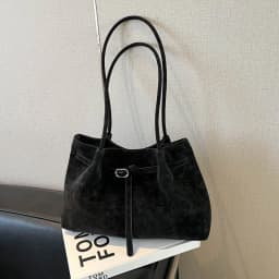 Vintage Brown Leather Tote Bag with Beaded Bag Charm Buckle Detail Large Capacity Shoulder Purse for Work Commuter Daily Use