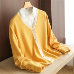 2022 New 100% pure wool sweater Women's autumn/winter Cashmere V-neck sweater pearl button cardigan