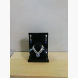 1:6 Doll Mini Jewelry Earring Necklace Set (including Display Rack) Model for Doll Decorative Toys, Doll Gift Accessories