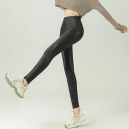 2025 Fall Winter High-Grade Fleece PU Leather Leggings Women High Waist Hip Lift Tight Sexy Faux Leather Warm Leggings