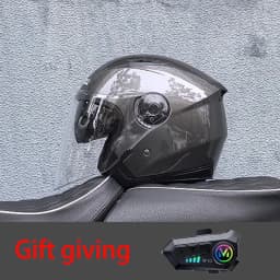 High quality motorcycle helmet, pedal, motorcycle half cover helmet, cascos para motos, paired with Bluetooth earphones