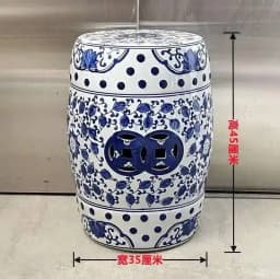 White Porcelain and Drawn Blue Shoe Hand Changing Stool Ceramic Drum Bathroom Neoclassical Imitation Sitting Stool Low Round