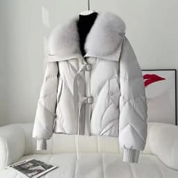 Large Fur Collar And Thick Cotton Jacket For Women In Winter 2025 Fashionable And Loose Warm Short Jacket Outwear