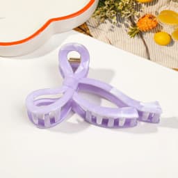 Acrylic Hair Claw Grab Bow Large Hair Clip Ponytail Geometric Hollow Square Hairpins Barrettes for Women Girls Hair Accessories