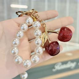 Exquisite High-End Simulated Cherry Pearl Beads Key Chain Bag Pendant Accessory for Mother's Day Holiday Gift