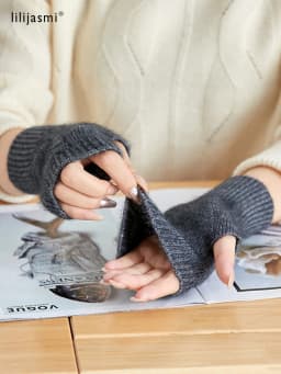 Mink Cashmere Autumn Winter Gloves Cable Seamless Comfy Fingerless Warm Racoon Wool Mitten Thumb Hole Mitts Female Lovely