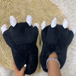 Wholesale Luxury Fluffy Paw AntiSlip Brown Plush House Indoor Slippers Men Animal Plush Home Bedroom Claw Slides Women Sandals