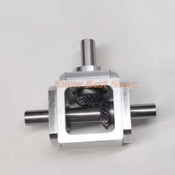 Small 1:1 T Type Cross Commutator Shaft Diameter 10mm Right Angle Drive Gearbox Bevel Gearbox Rotation